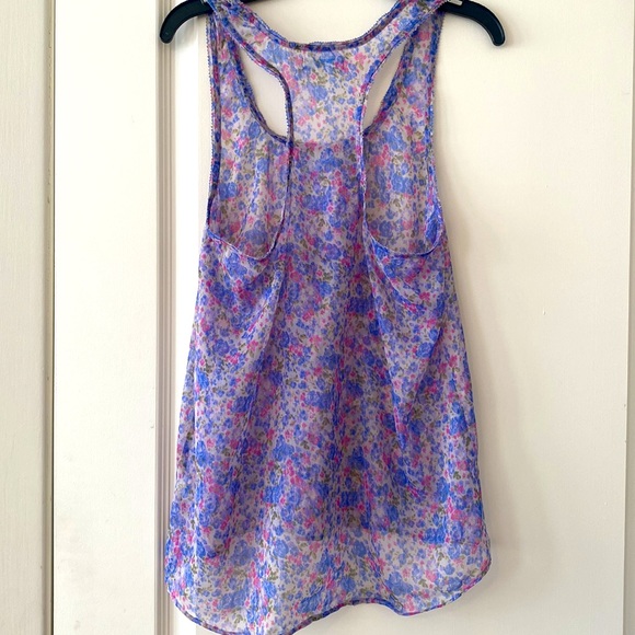 Floral Tank Top. - Picture 2 of 2